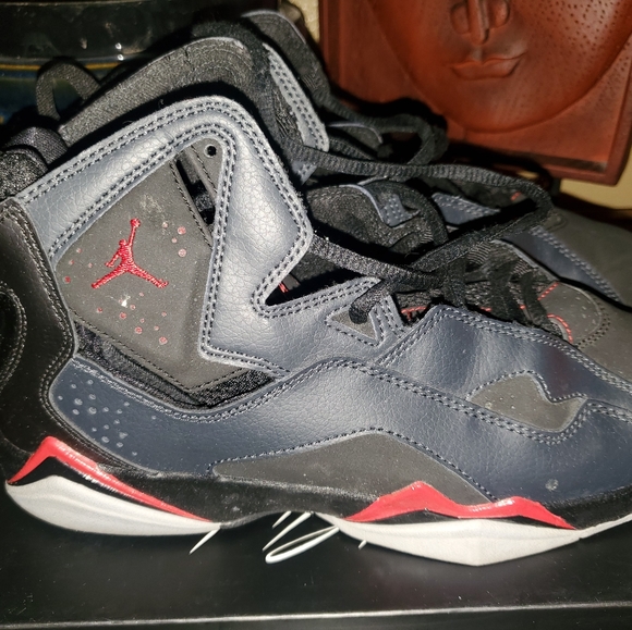 Nike 6.5 Jordans - Picture 6 of 6